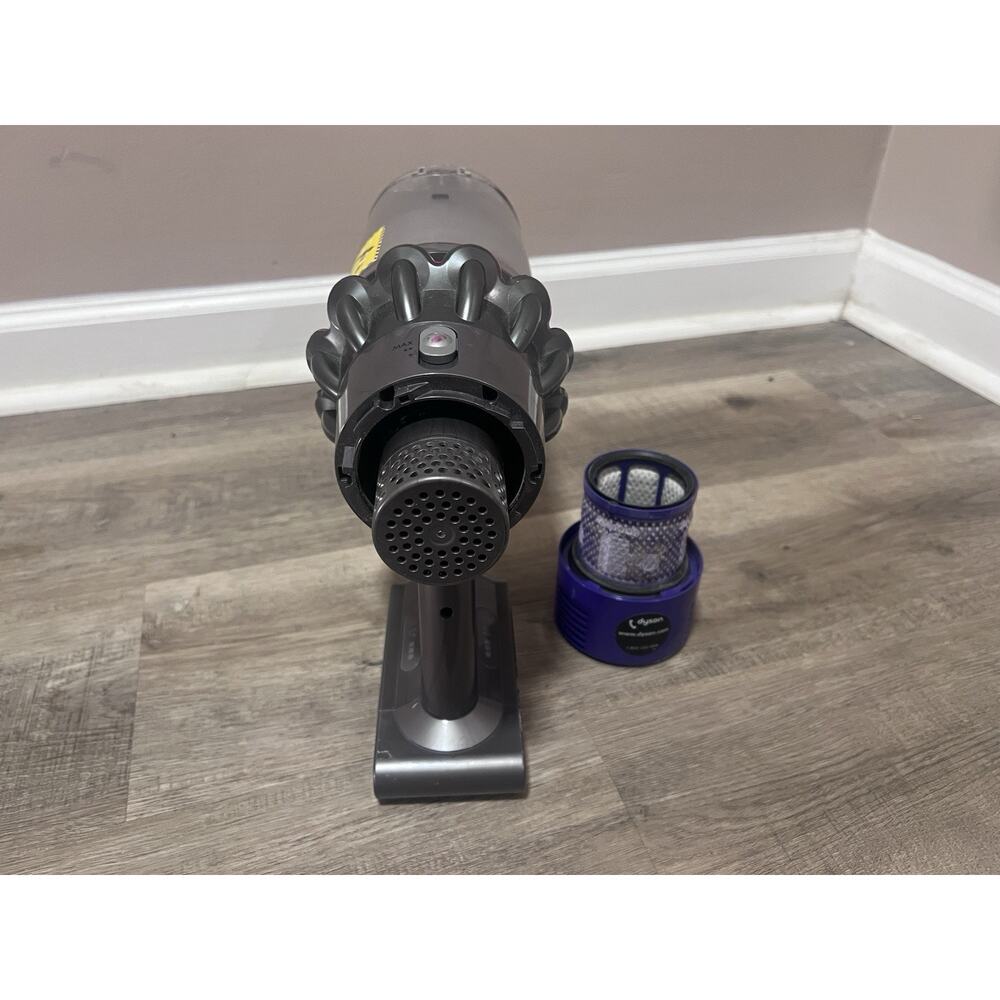 Dyson V12 Detect Slim SV12 Cordless Vacuum Motor Body + Battery Handheld Tested - Picture 3 of 7